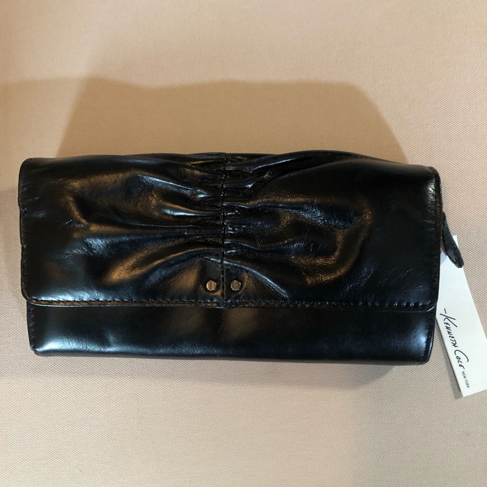 *NEW* Black Genuine Leather Kenneth Cole Wallet